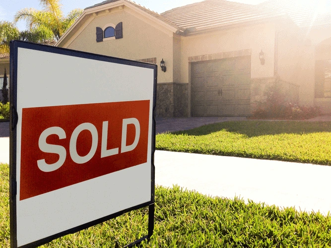 house-with-sold-sign